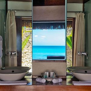 Beach Deluxe Bungalow Pool